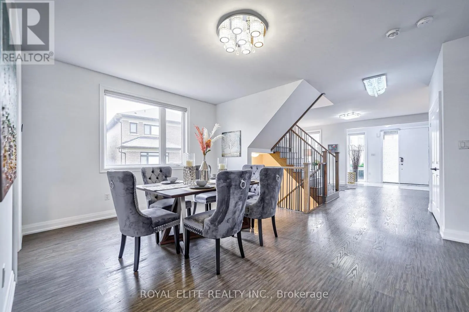 40 CONKLIN CRESCENT