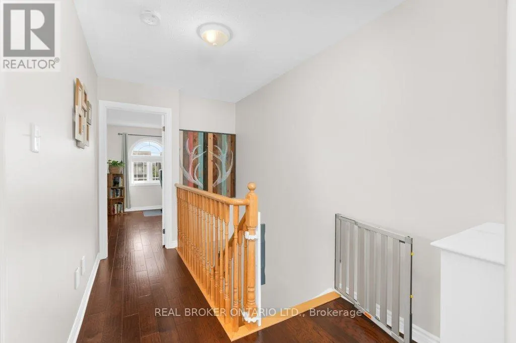105 BANTING CRESCENT