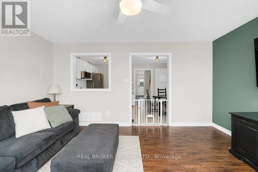 105 BANTING CRESCENT