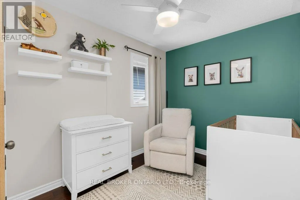 105 BANTING CRESCENT