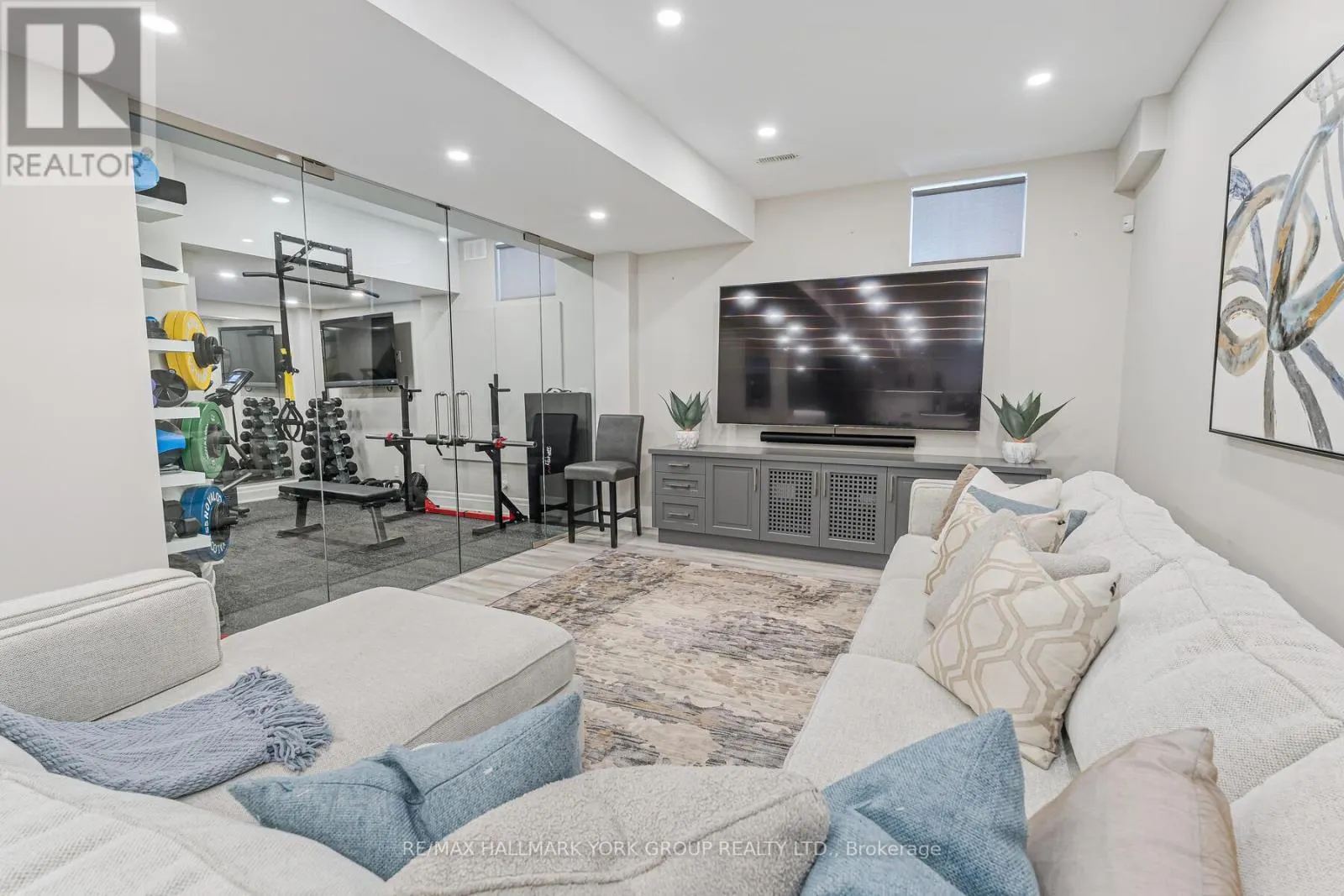 111 ROBERT BERRY CRESCENT