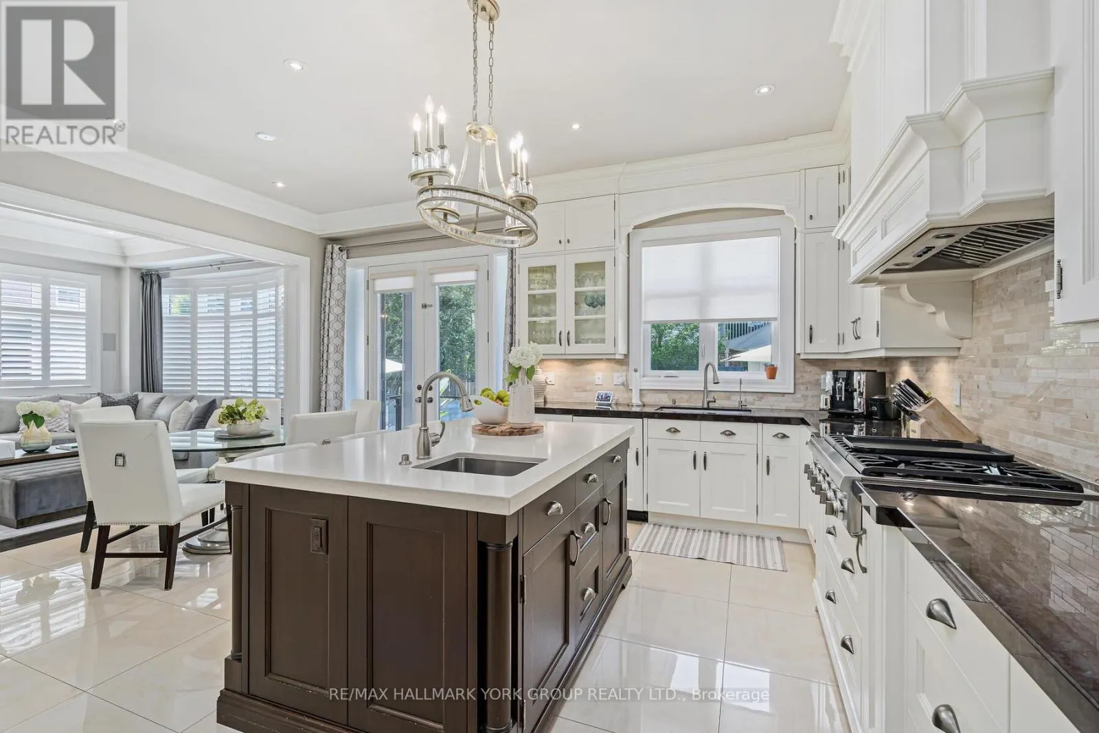 111 ROBERT BERRY CRESCENT