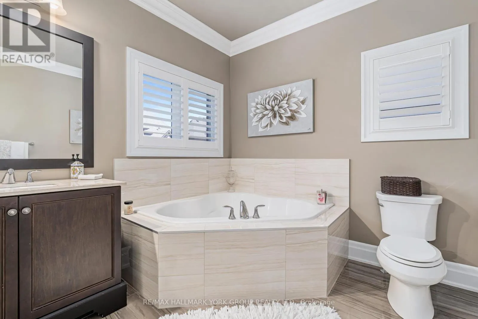 111 ROBERT BERRY CRESCENT