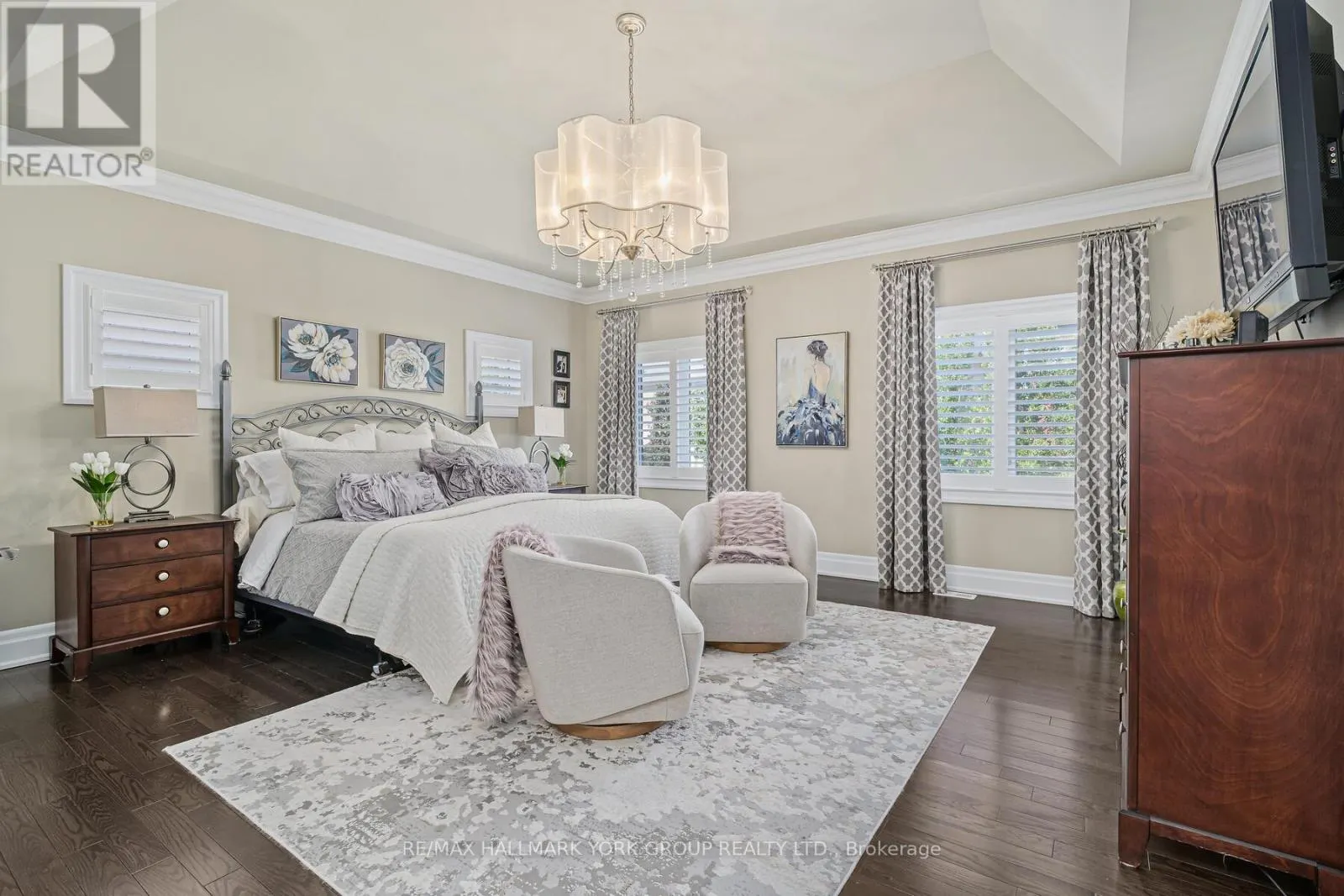 111 ROBERT BERRY CRESCENT