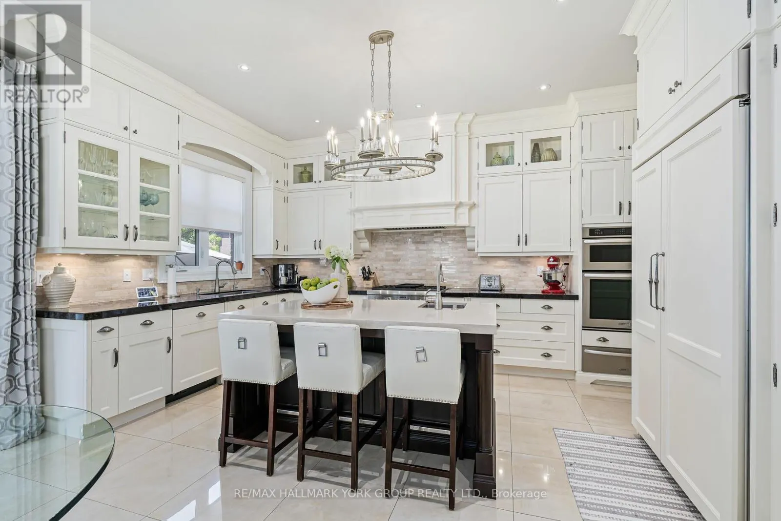 111 ROBERT BERRY CRESCENT