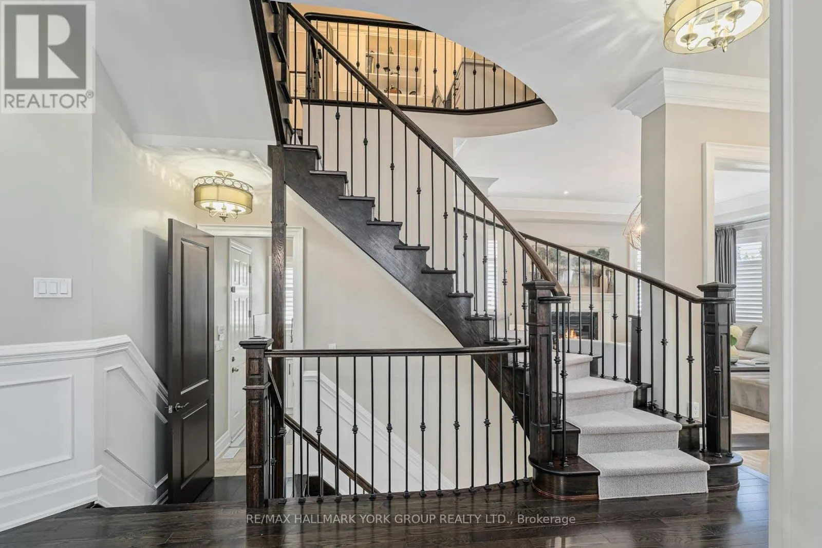 111 ROBERT BERRY CRESCENT