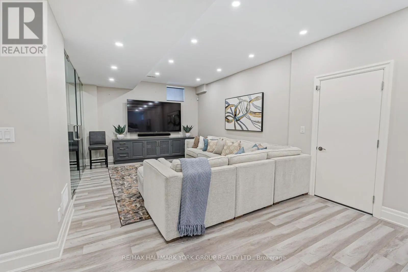 111 ROBERT BERRY CRESCENT