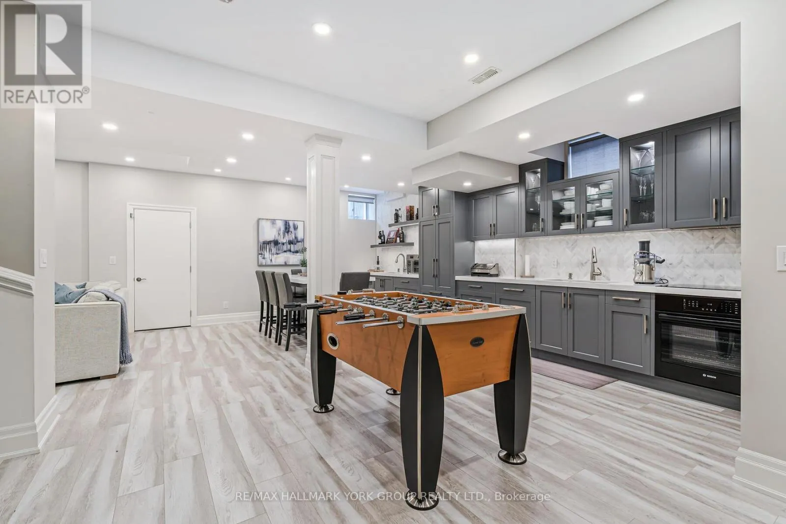 111 ROBERT BERRY CRESCENT