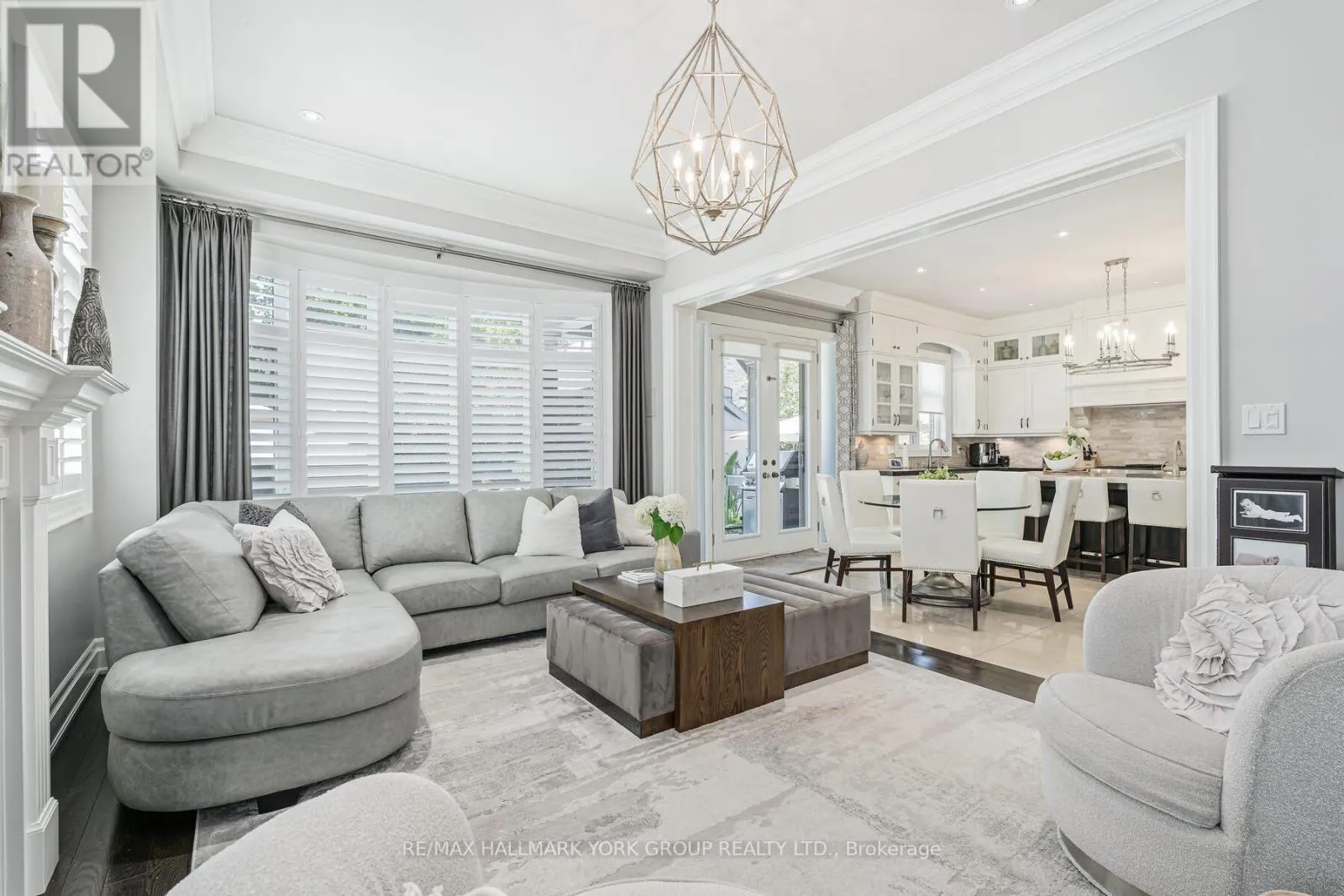 111 ROBERT BERRY CRESCENT