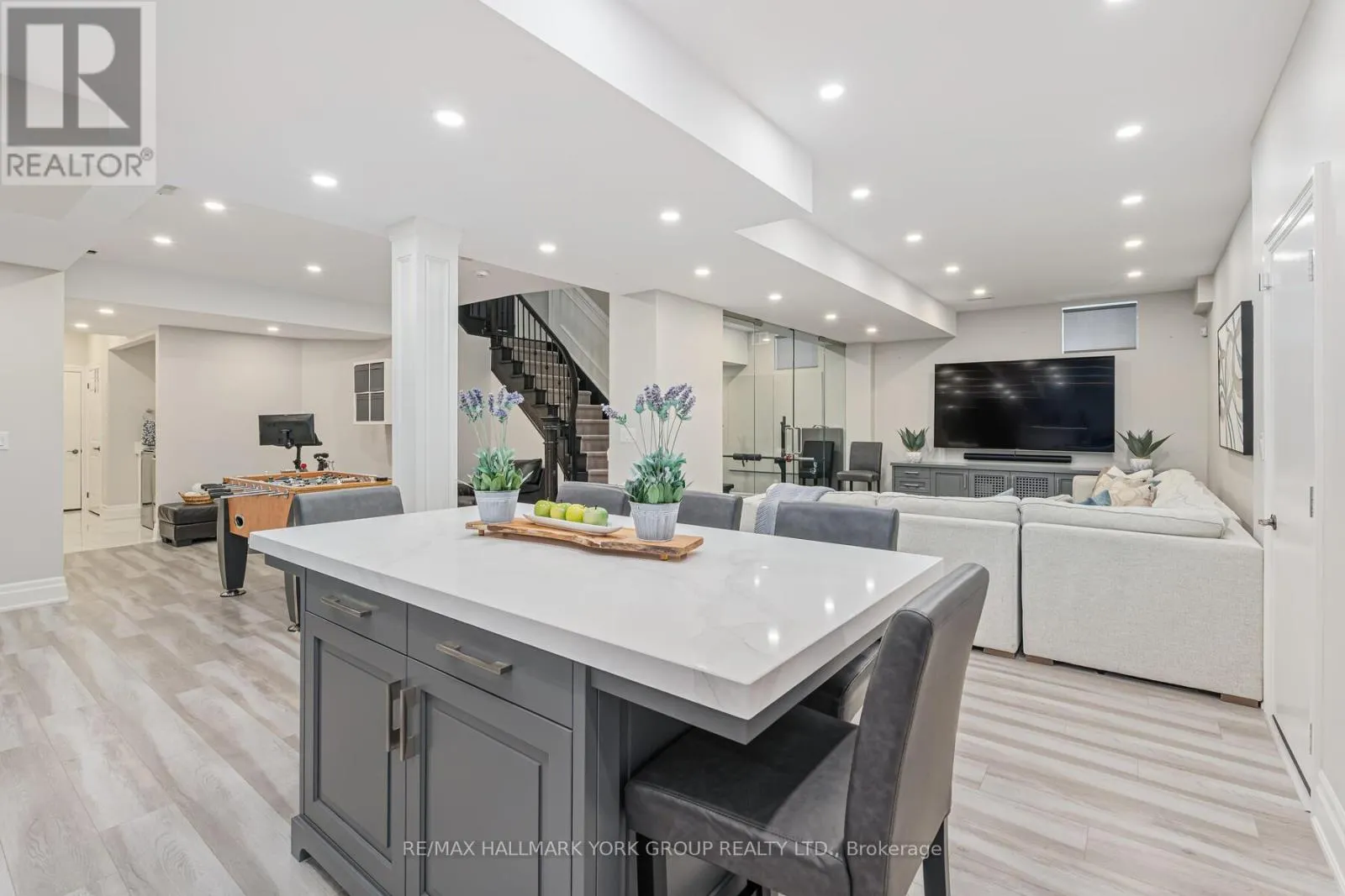 111 ROBERT BERRY CRESCENT