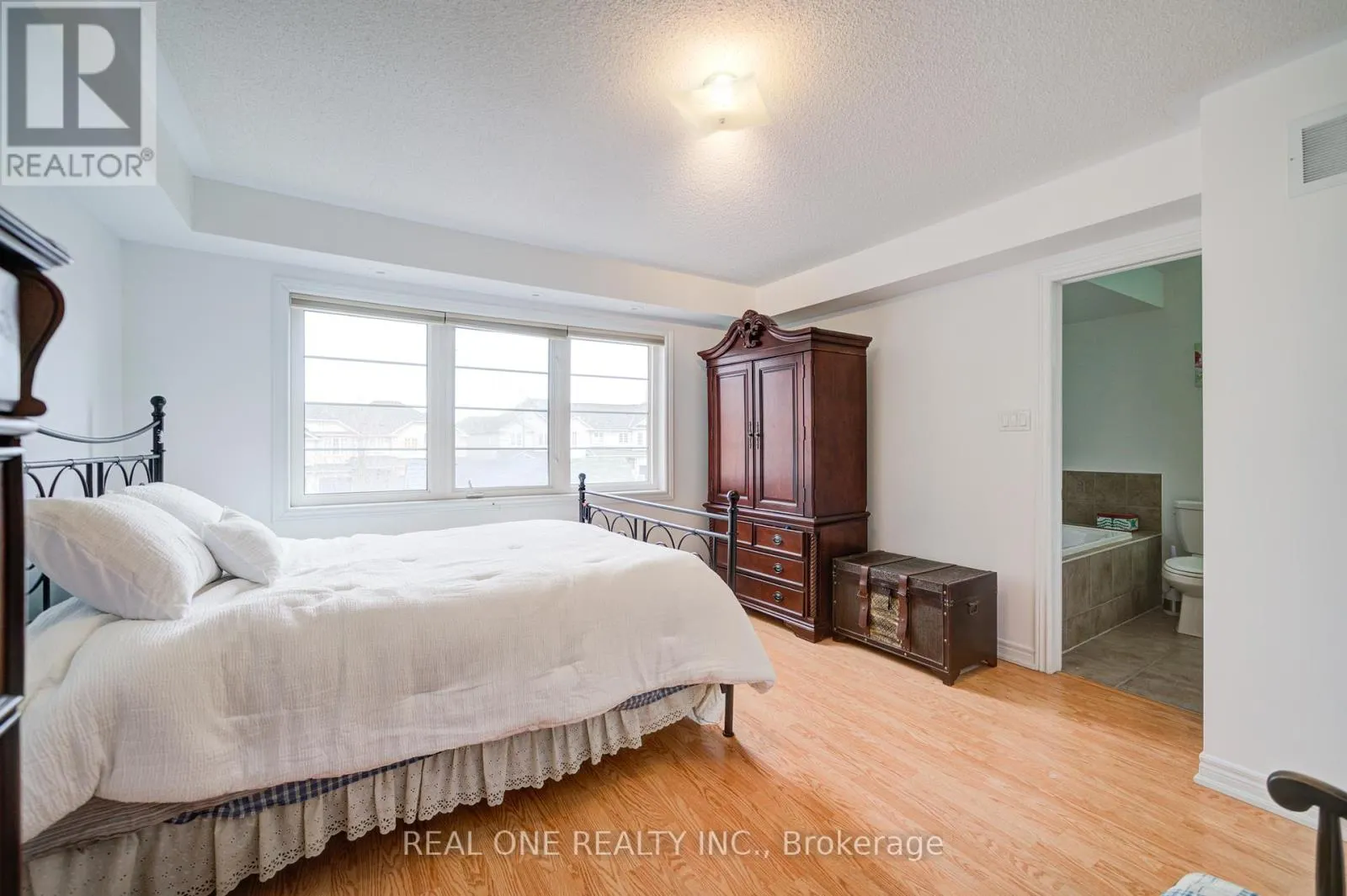 87 ZOKOL DRIVE