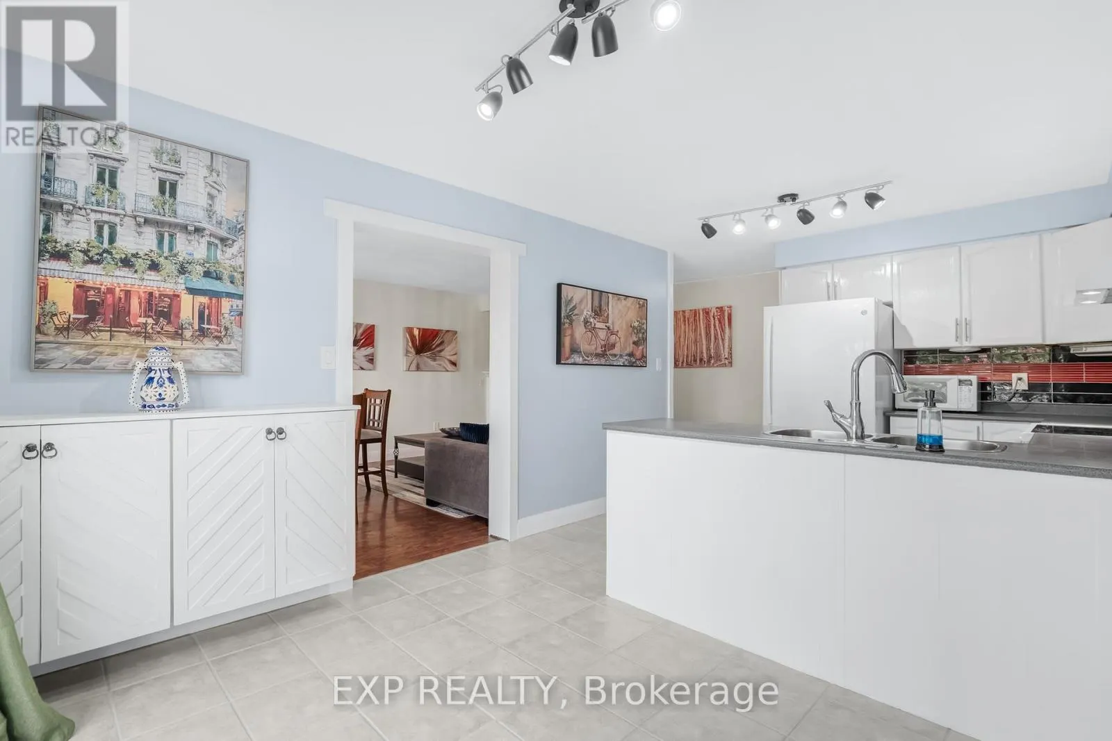 69 CLEARMEADOW BOULEVARD