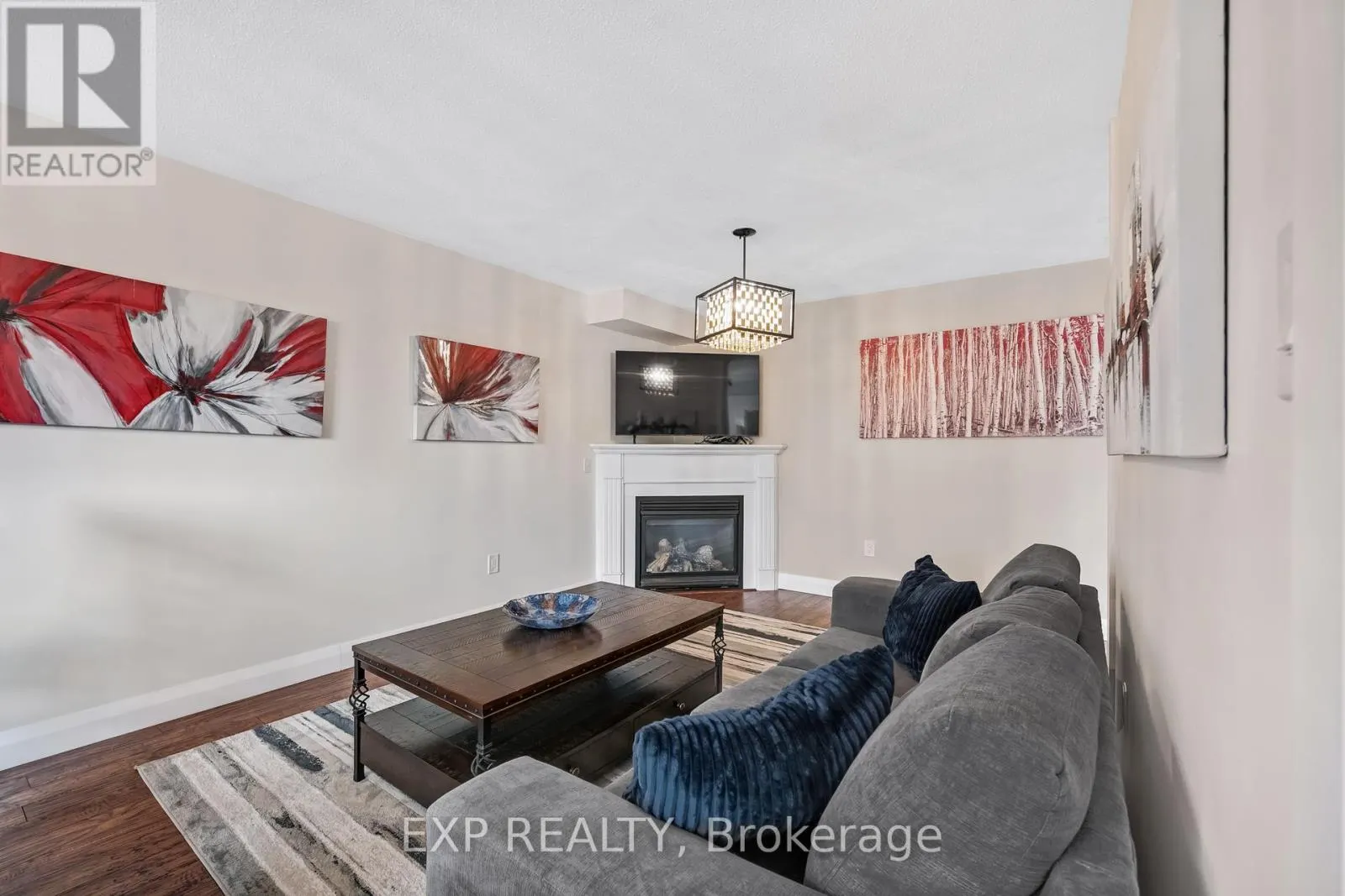 69 CLEARMEADOW BOULEVARD