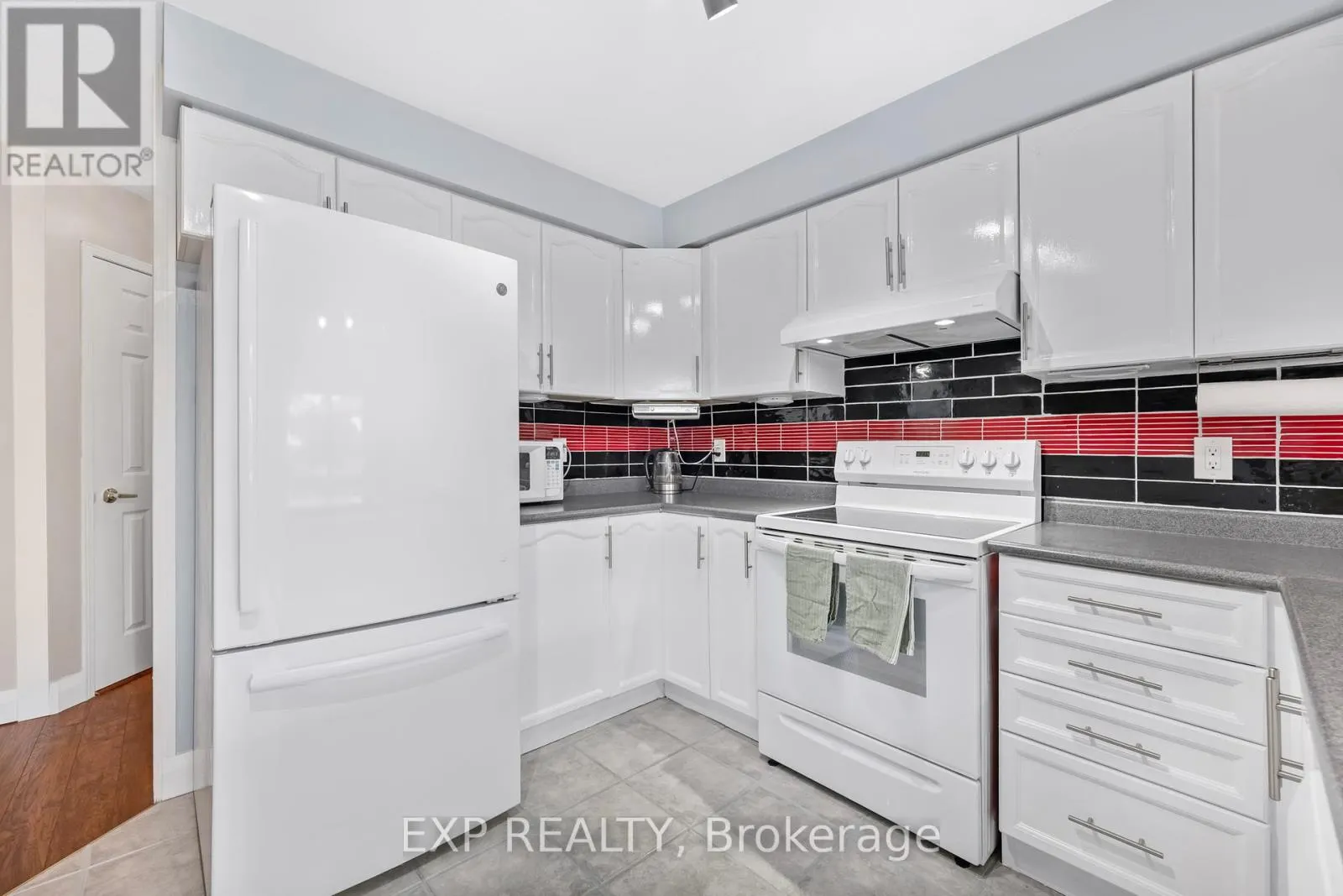 69 CLEARMEADOW BOULEVARD