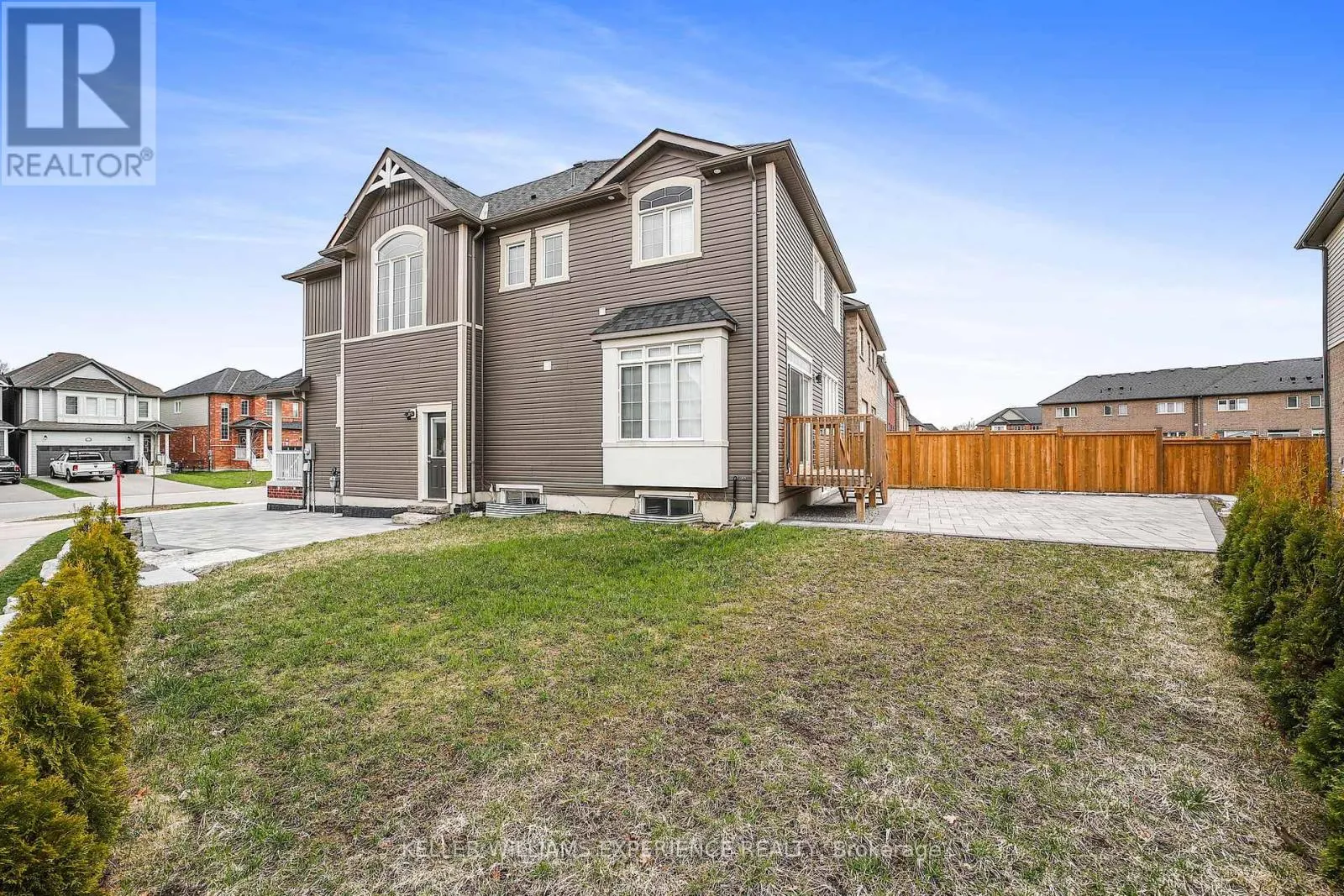 31 WOOD CRESCENT