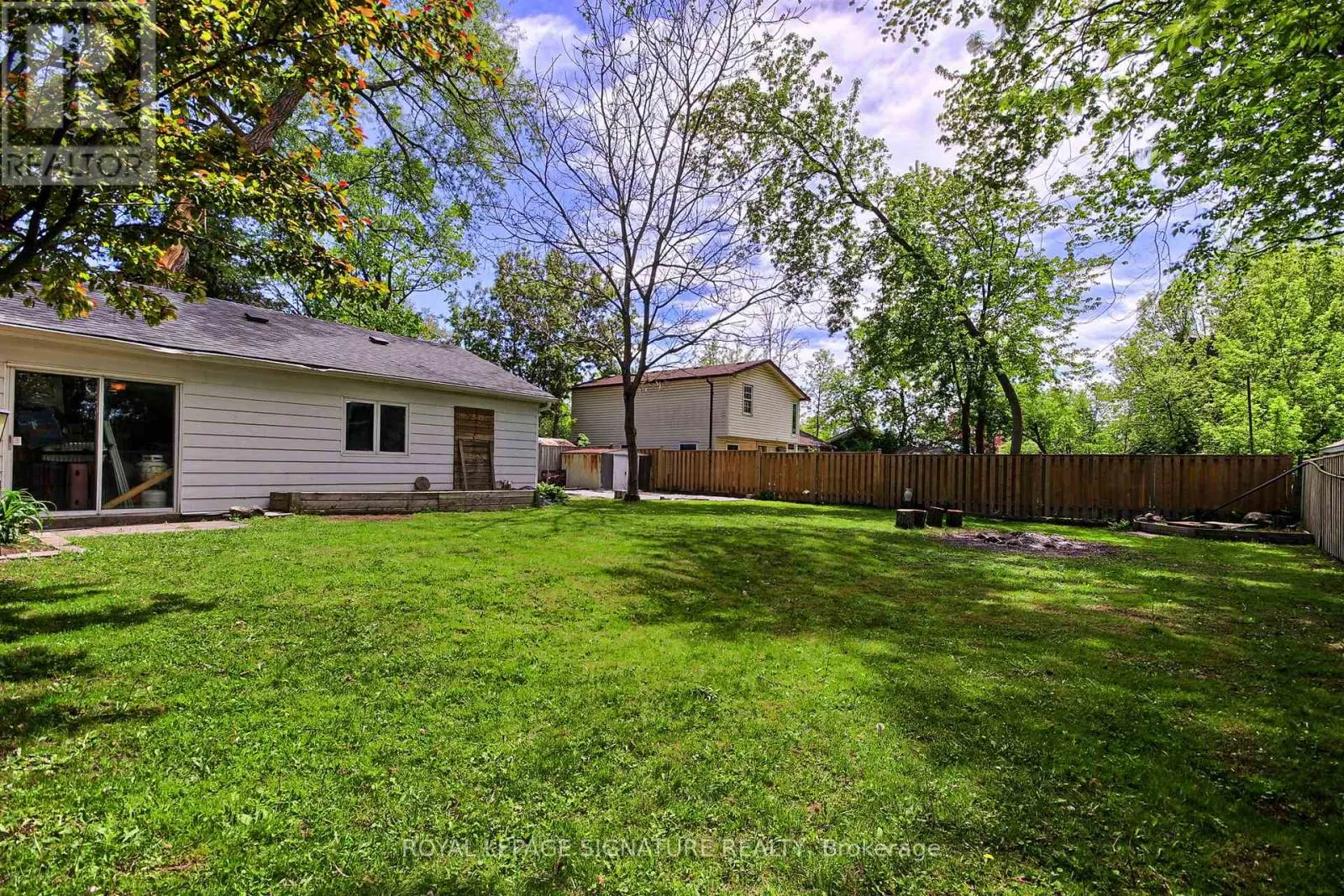 185 WOODLAND AVENUE