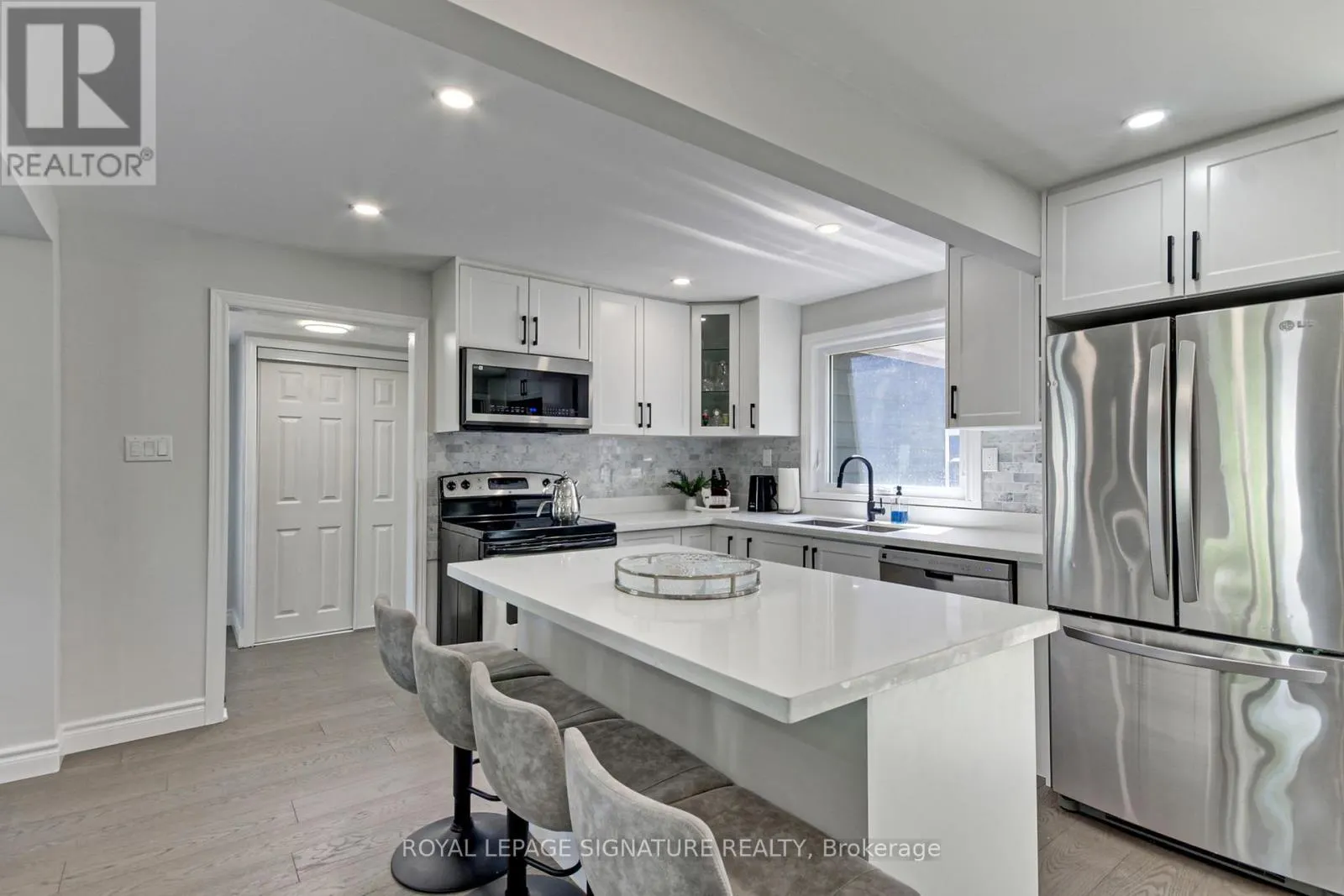 185 WOODLAND AVENUE