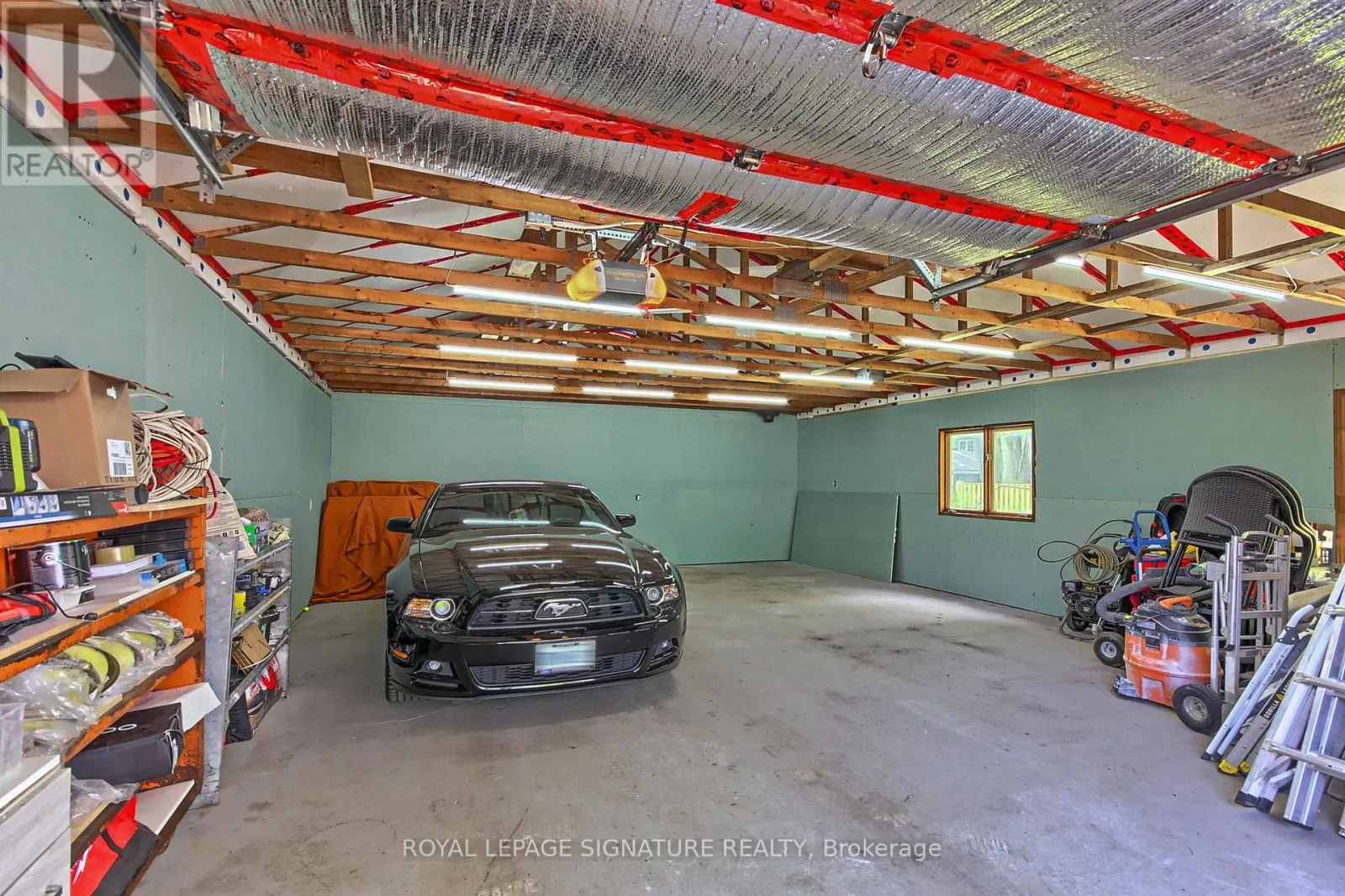 185 WOODLAND AVENUE