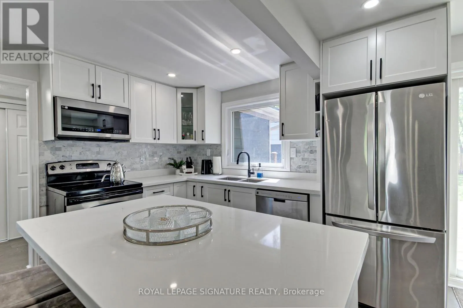 185 WOODLAND AVENUE
