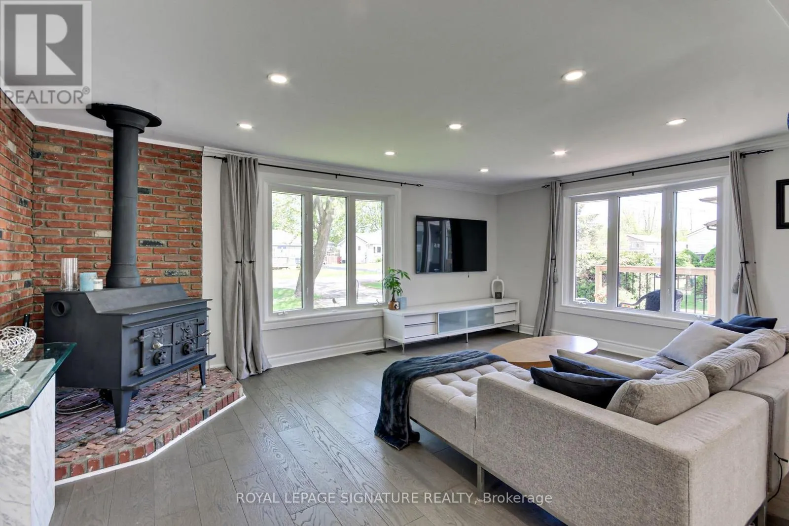 185 WOODLAND AVENUE