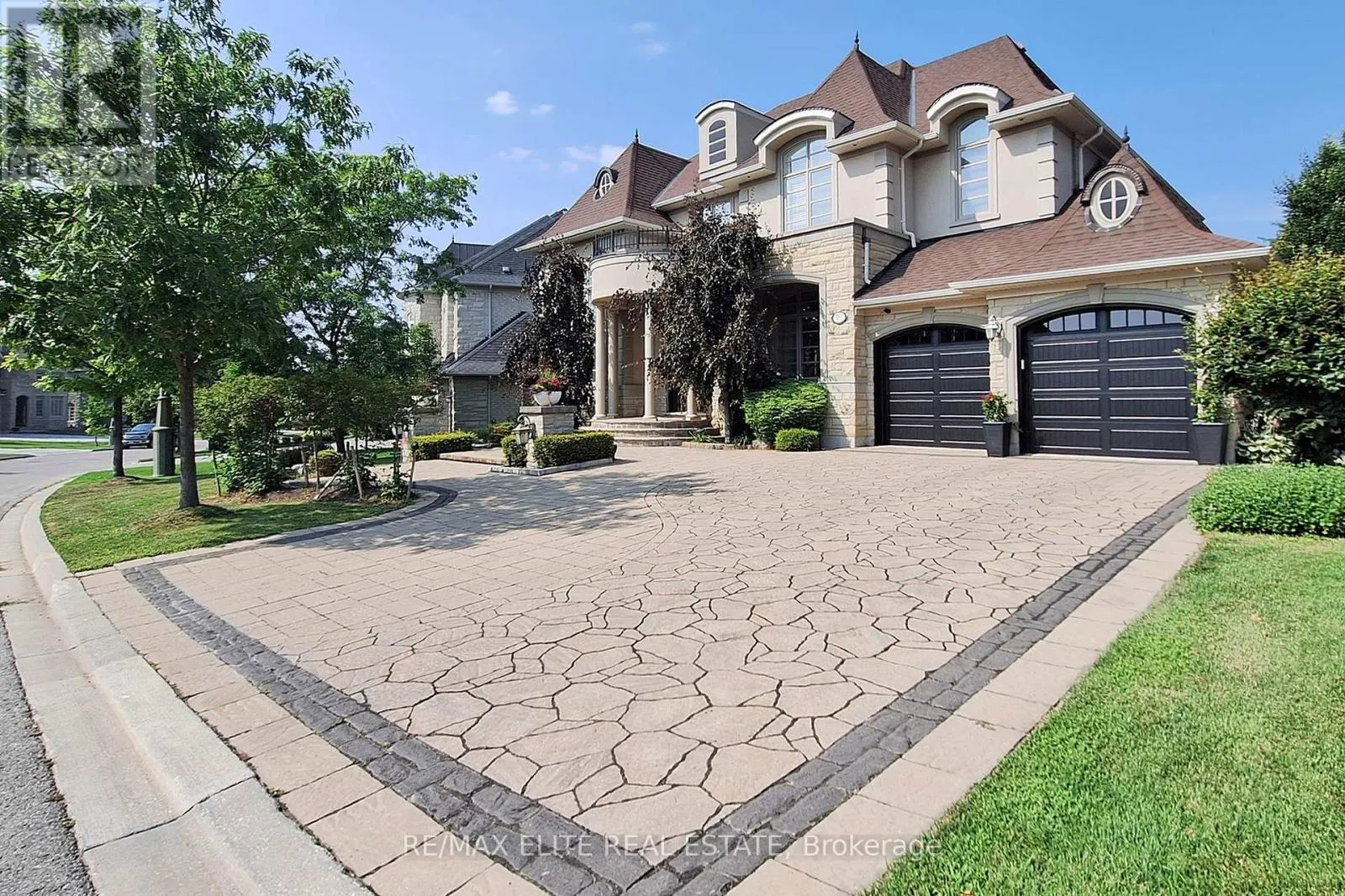 59 CARISBROOKE CIRCLE