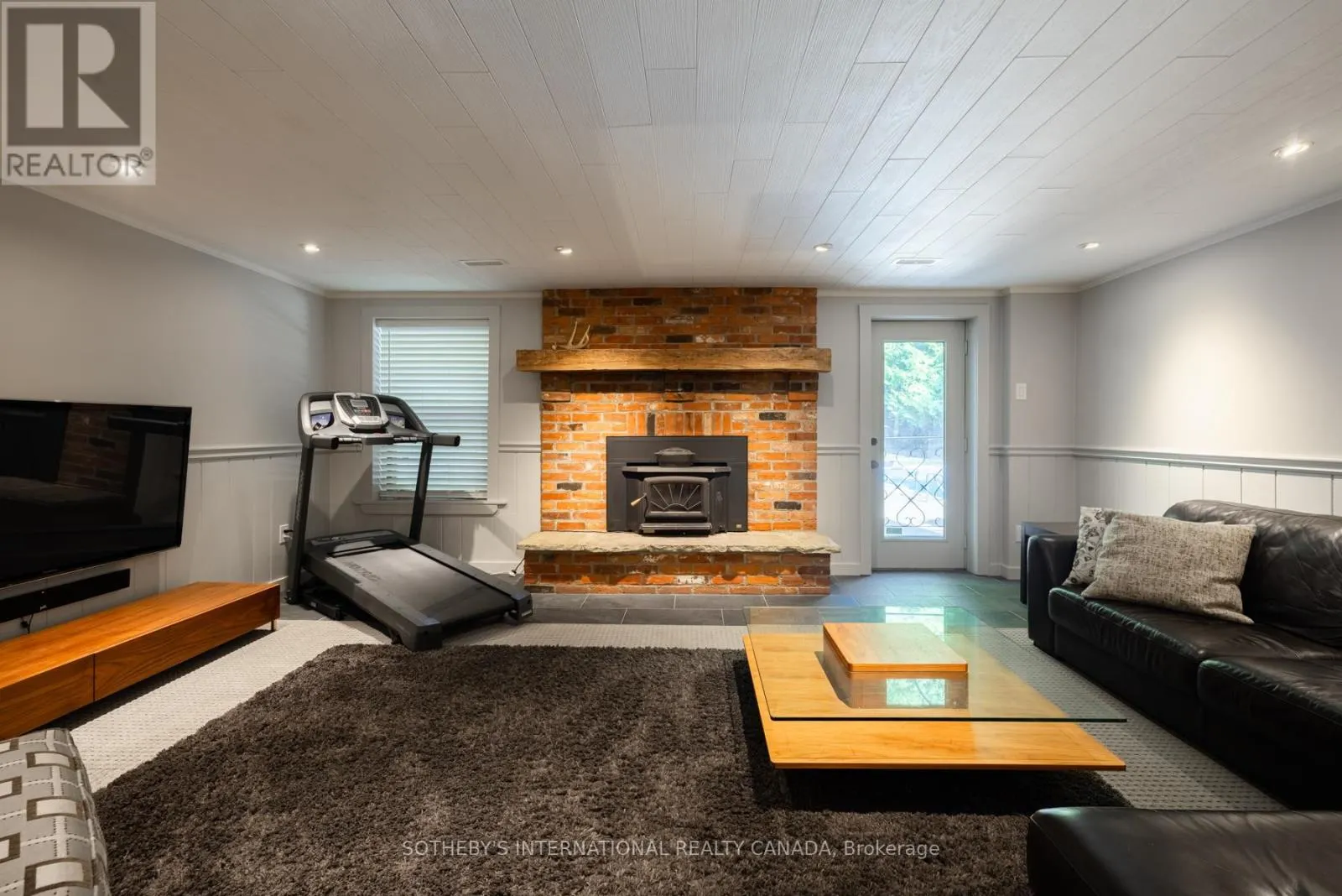 15395 WESTON ROAD
