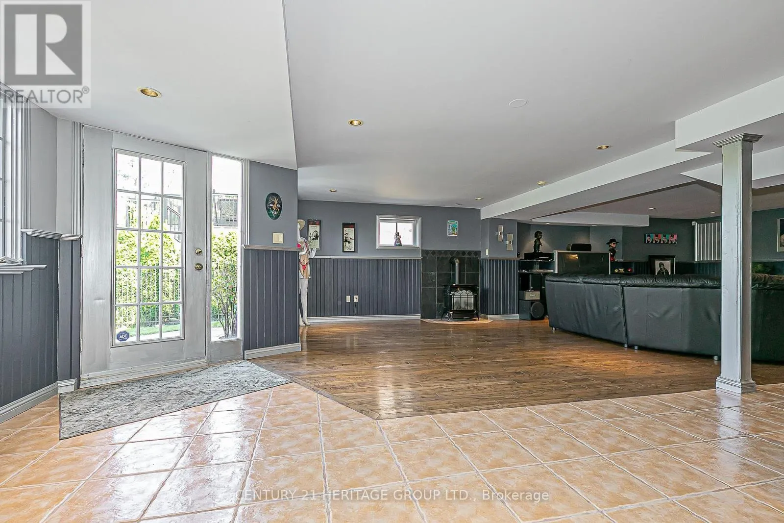 152 CRANBERRY LANE
