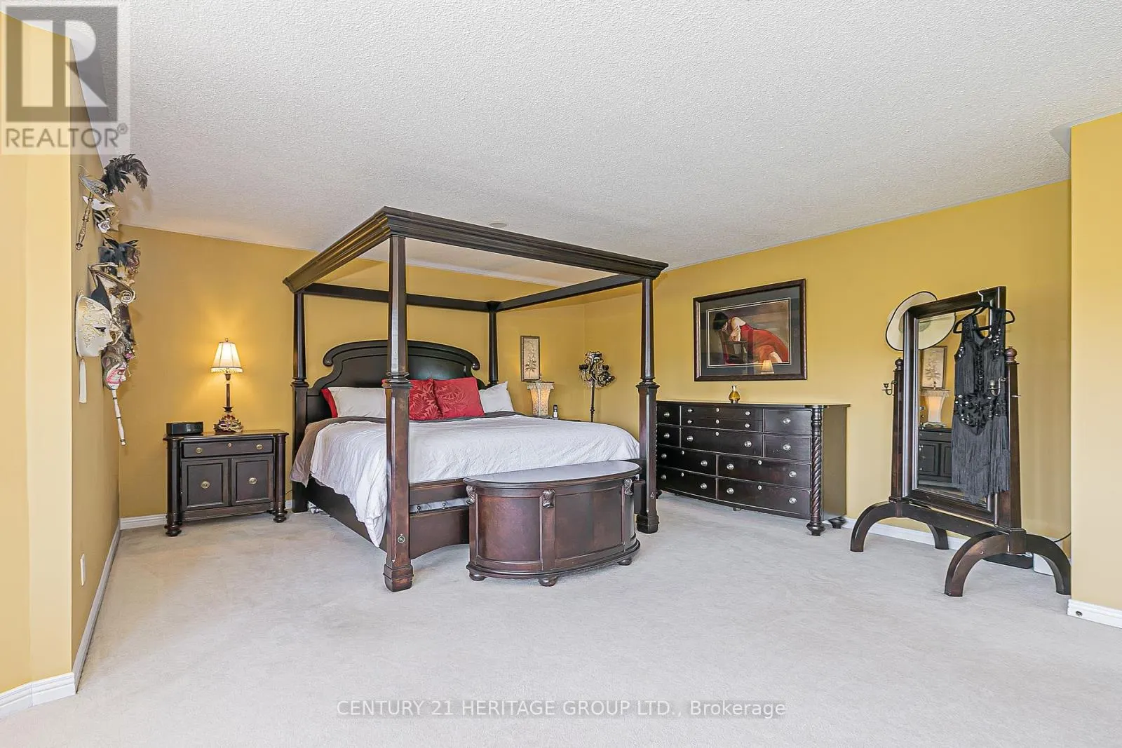 152 CRANBERRY LANE