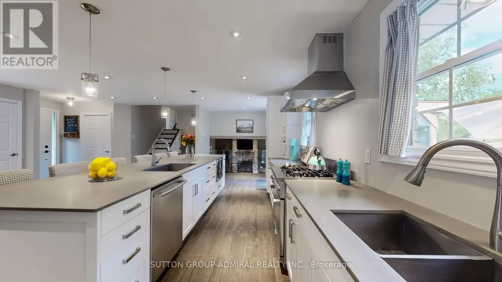8 BALMORAL HEIGHTS