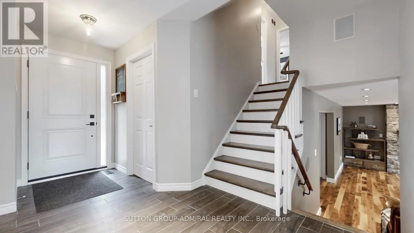 8 BALMORAL HEIGHTS