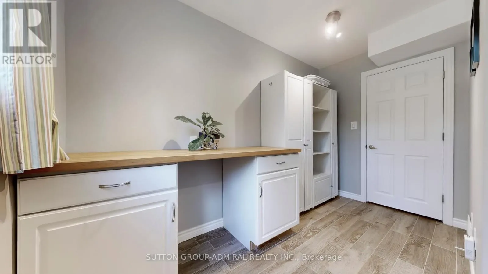 8 BALMORAL HEIGHTS