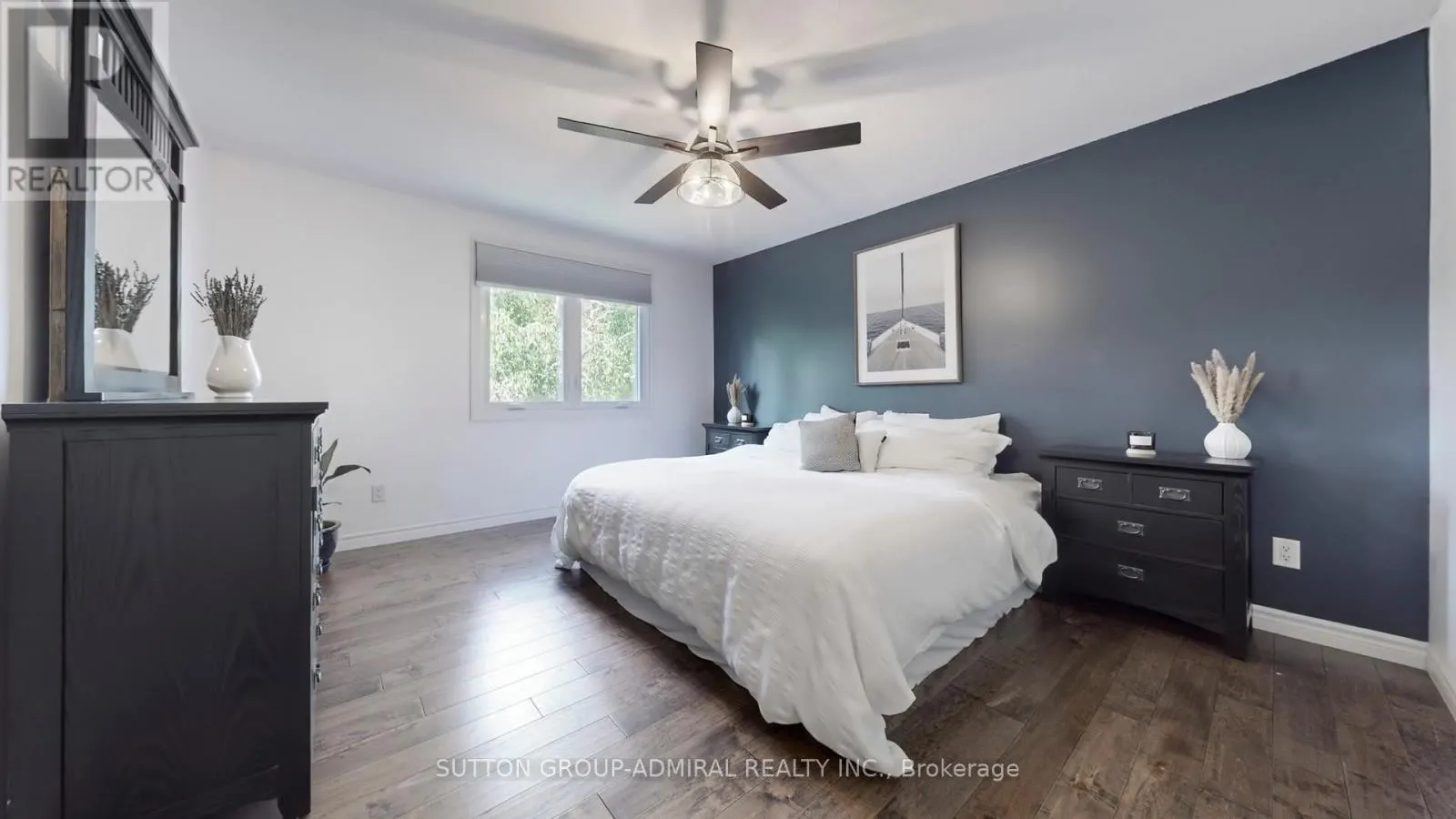 8 BALMORAL HEIGHTS