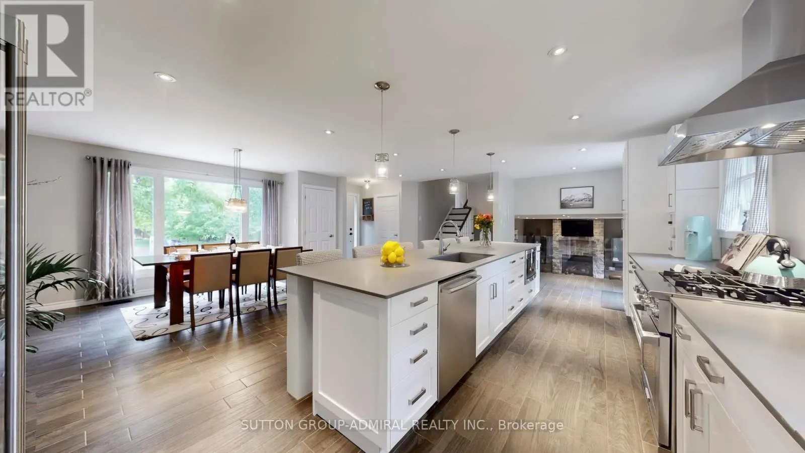 8 BALMORAL HEIGHTS