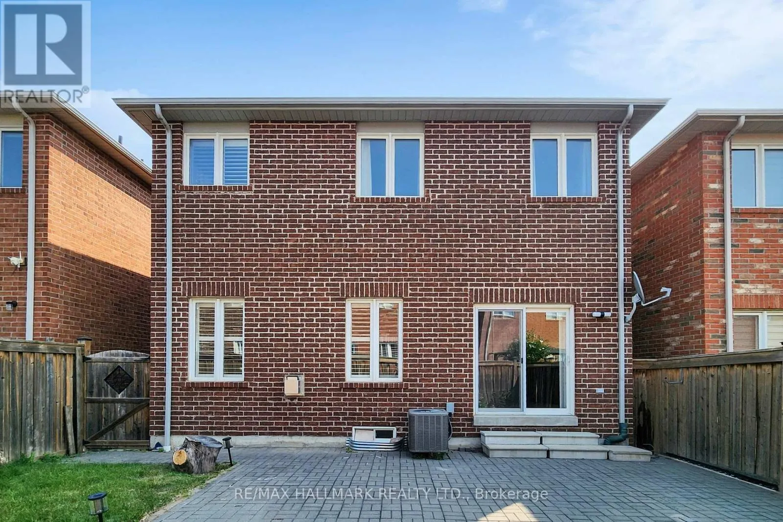 10 CHAMBERSBURG WAY