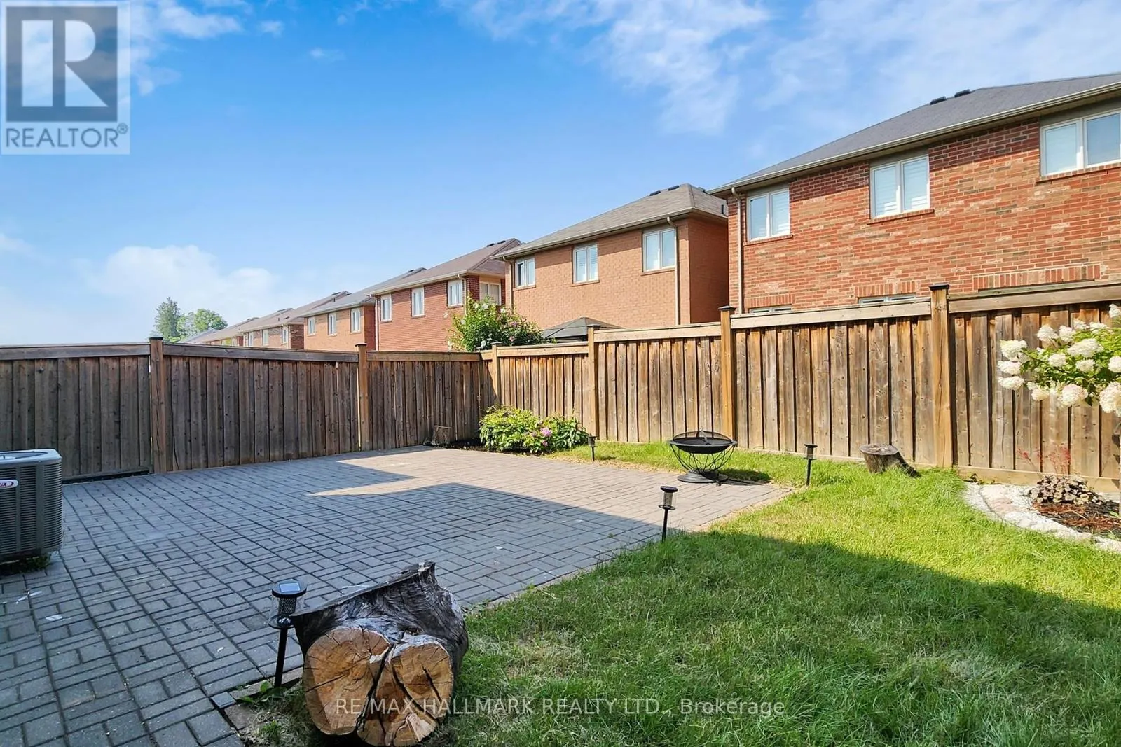 10 CHAMBERSBURG WAY
