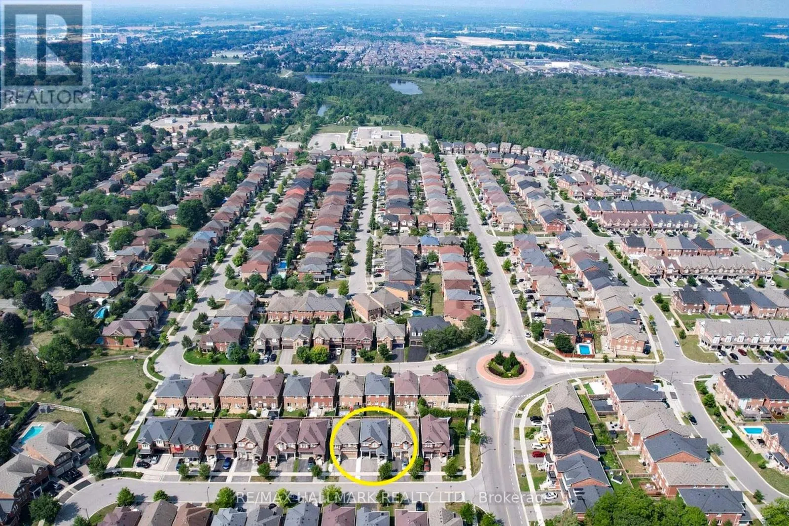 10 CHAMBERSBURG WAY