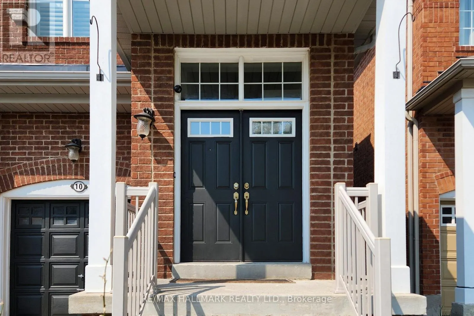 10 CHAMBERSBURG WAY