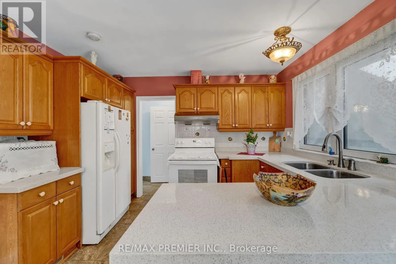 352 UXBRIDGE PICKERING TLINE ROAD