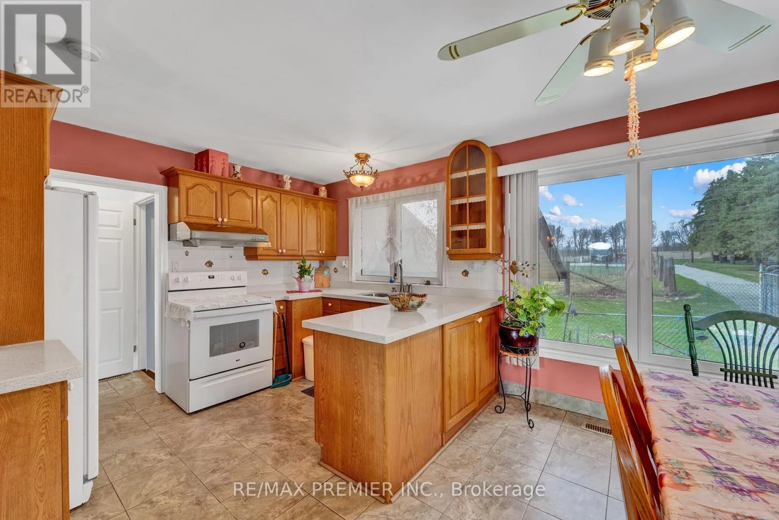 352 UXBRIDGE PICKERING TLINE ROAD