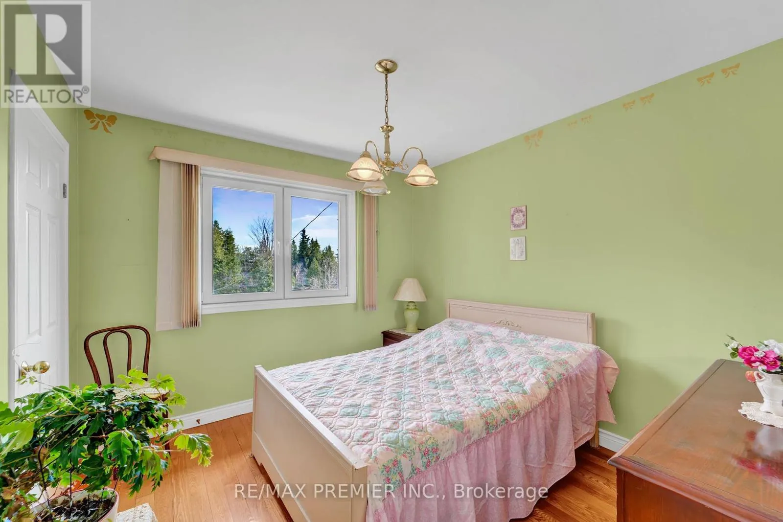 352 UXBRIDGE PICKERING TLINE ROAD