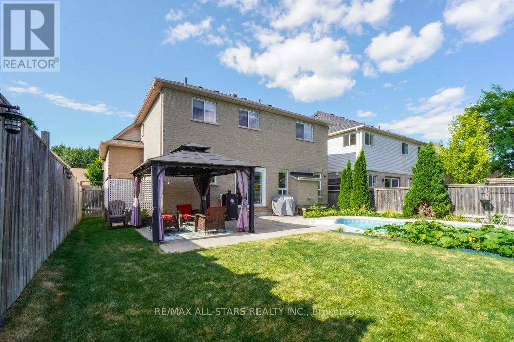 54 COSMOS AVENUE