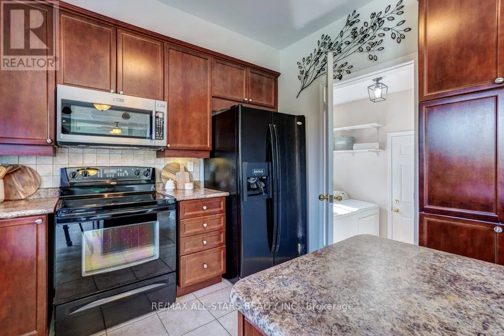 54 COSMOS AVENUE