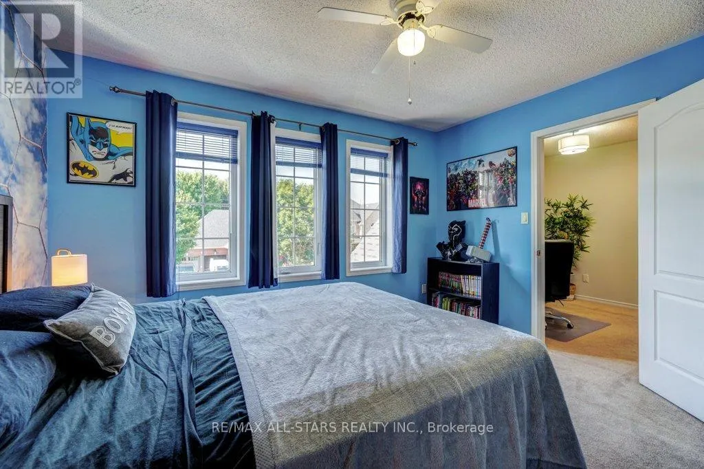 54 COSMOS AVENUE
