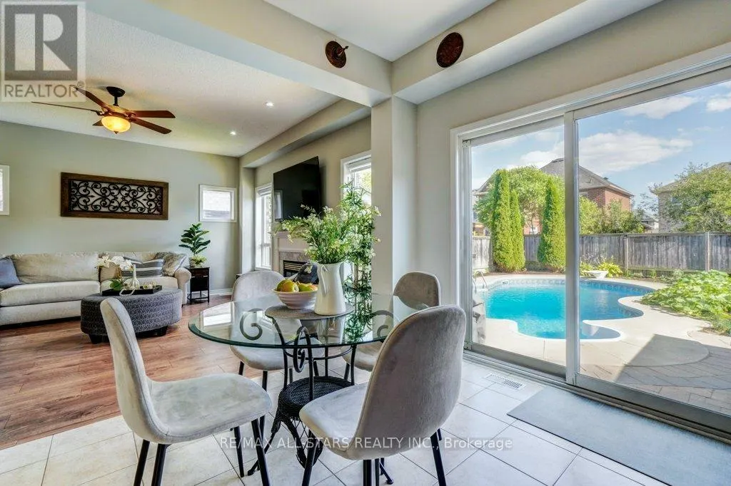 54 COSMOS AVENUE