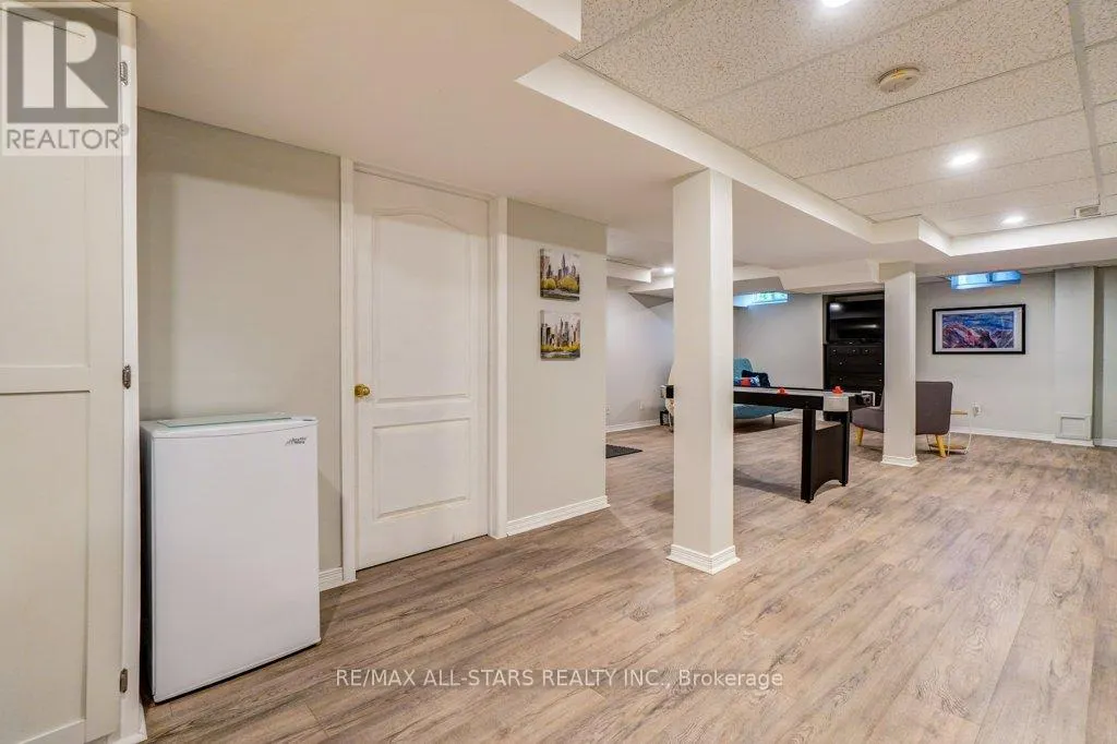 54 COSMOS AVENUE