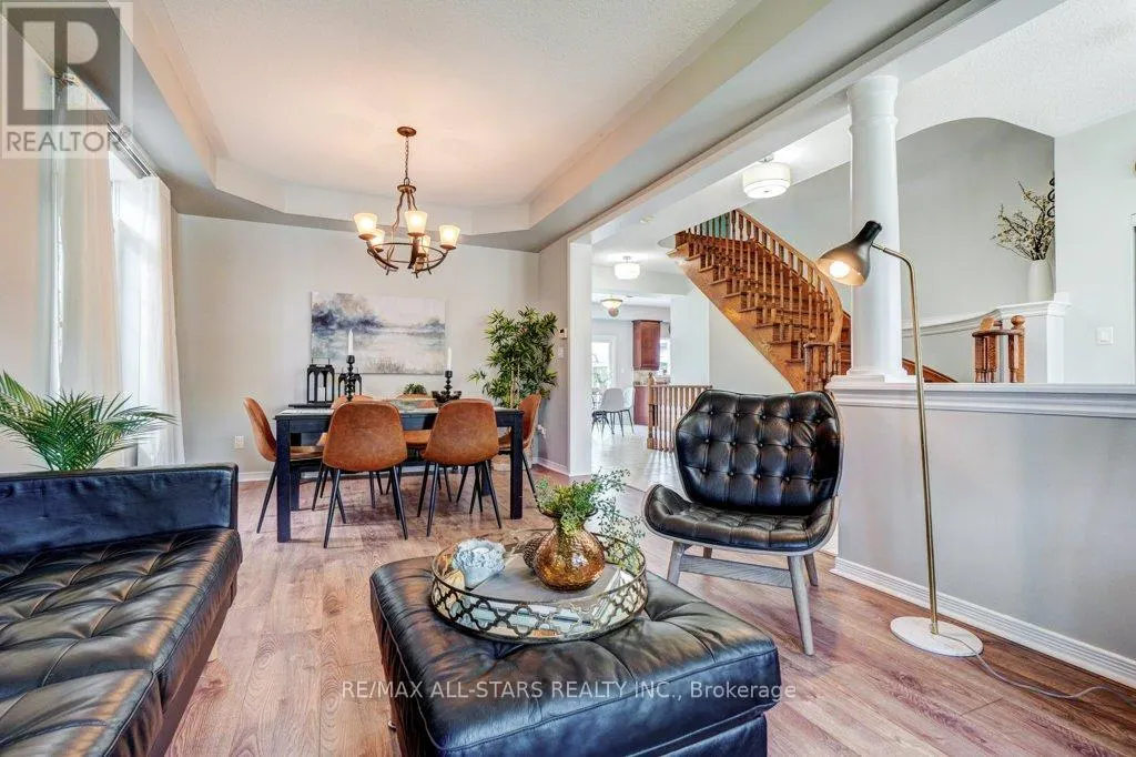 54 COSMOS AVENUE