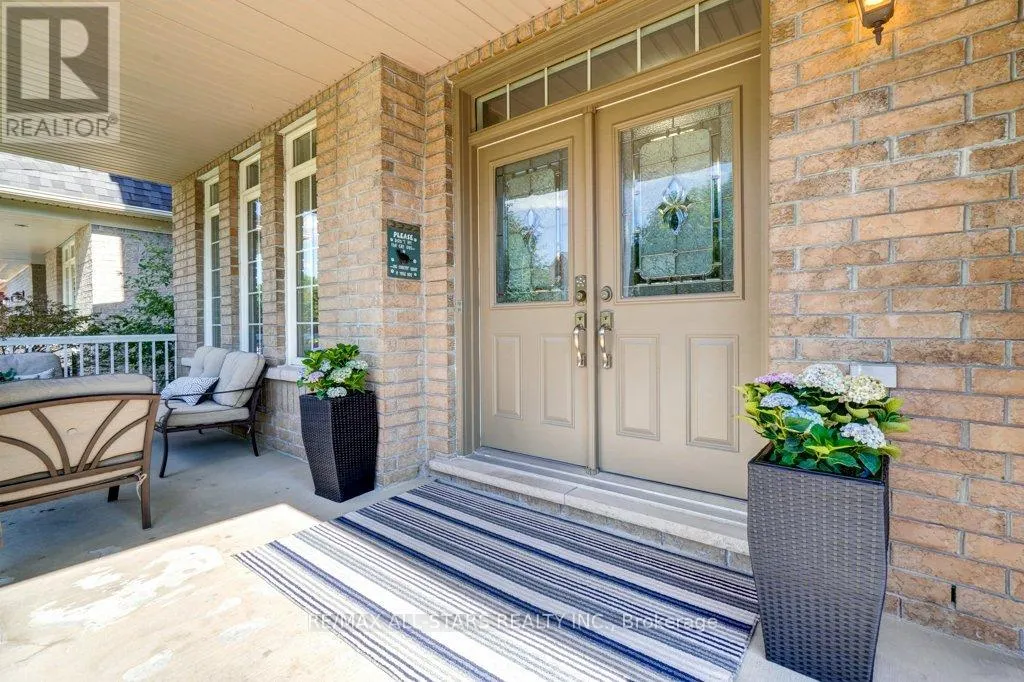 54 COSMOS AVENUE