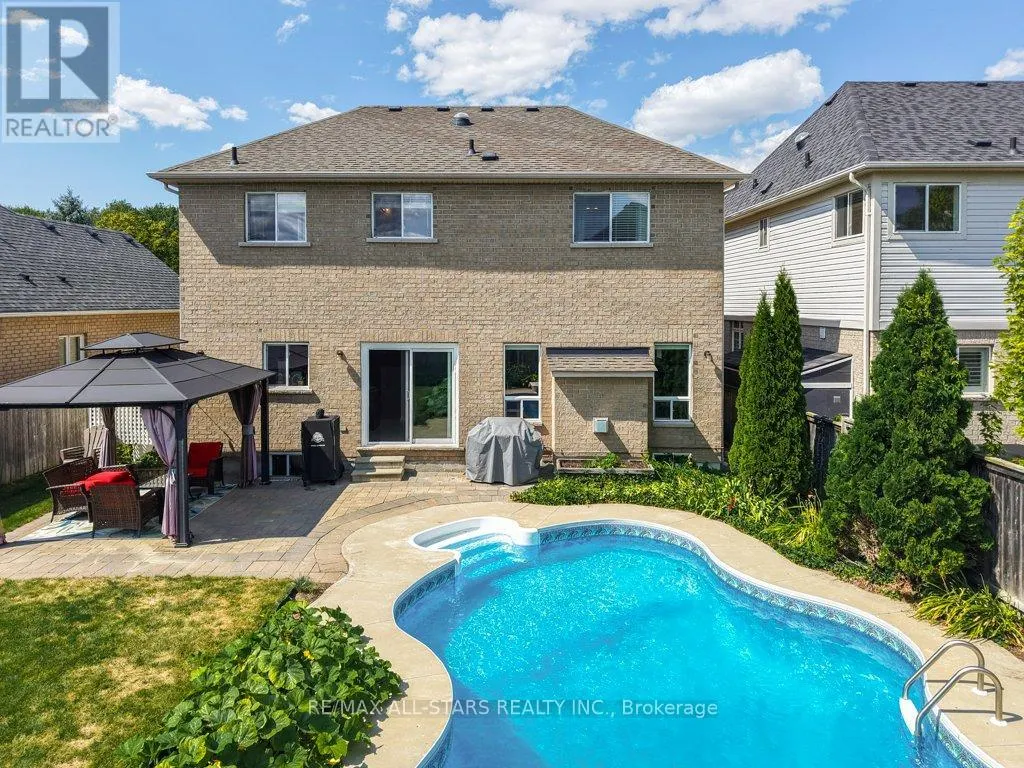 54 COSMOS AVENUE