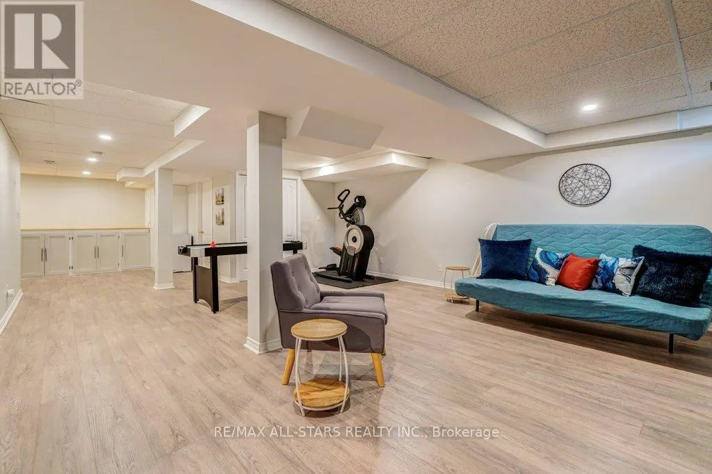 54 COSMOS AVENUE