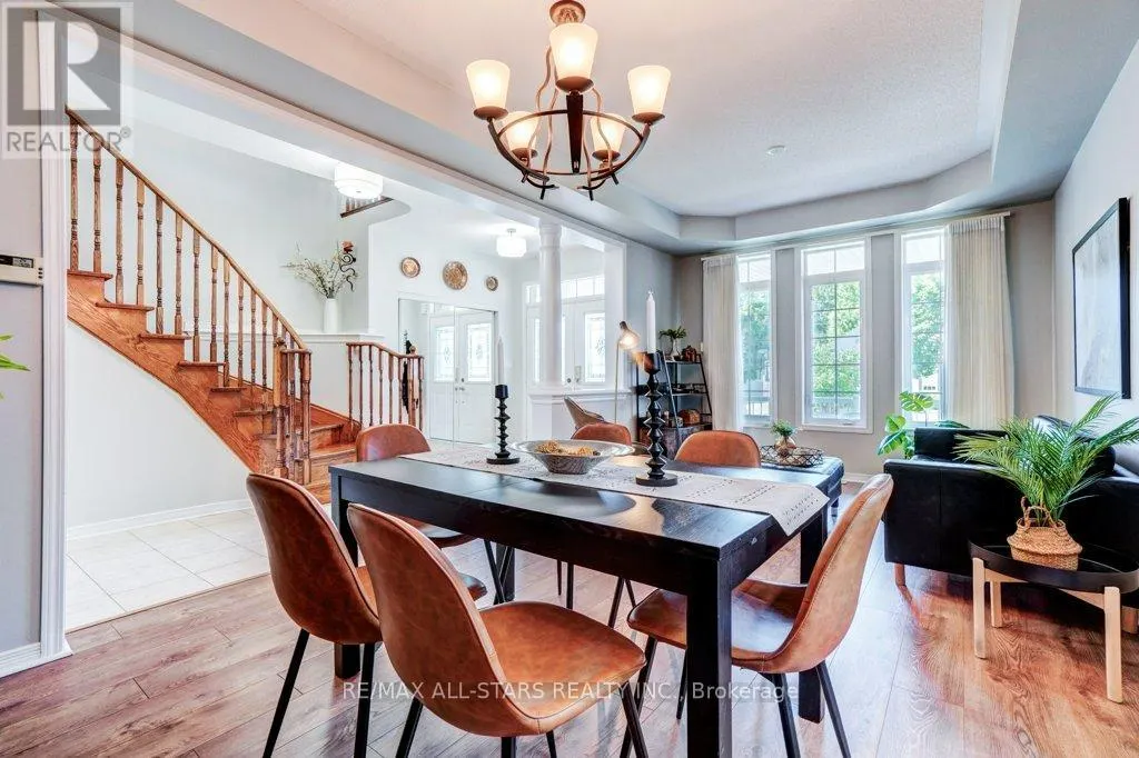 54 COSMOS AVENUE